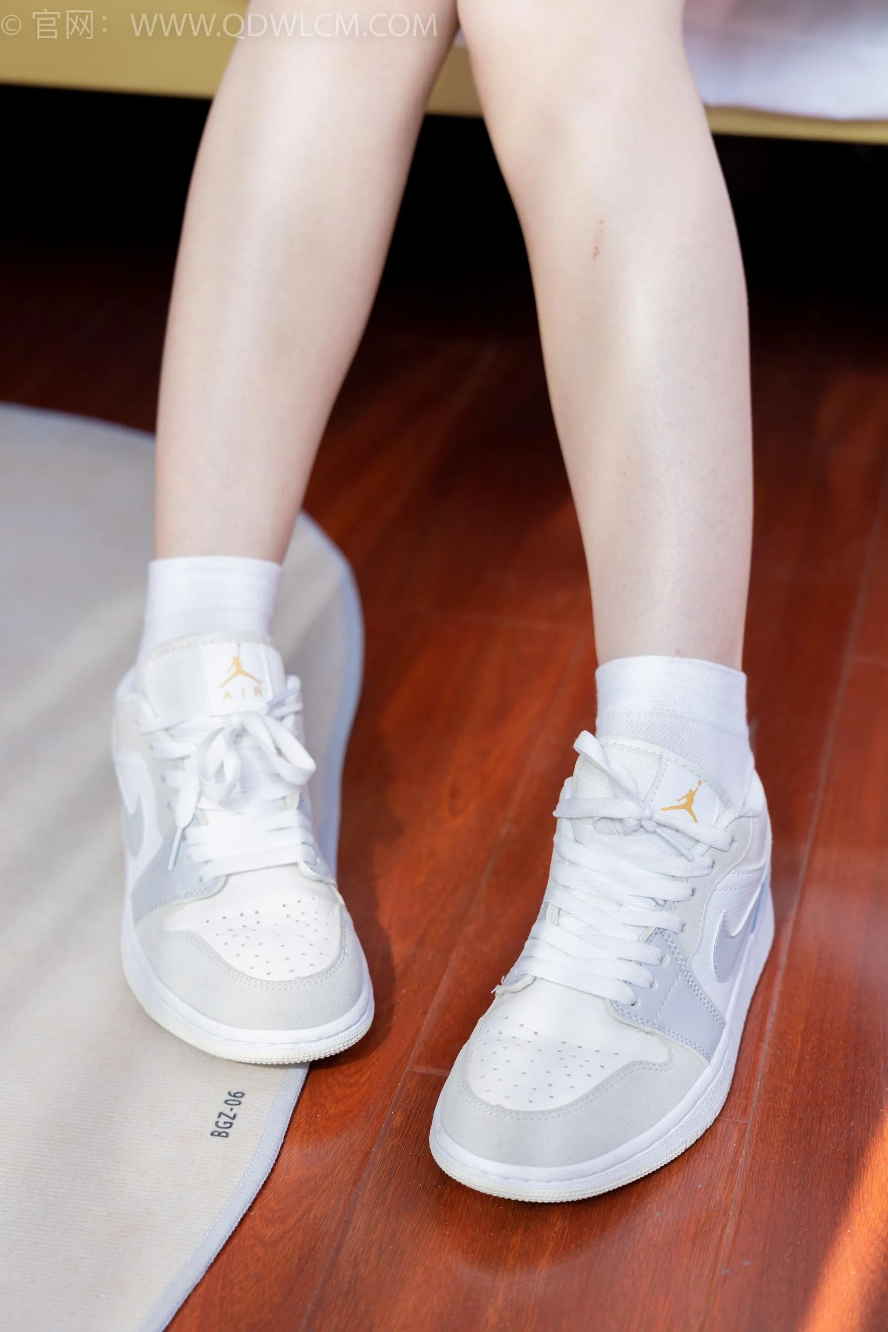 物恋传媒 NO.1526 水水-春日小花 [151P]插图4